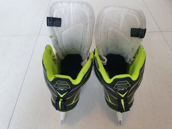 Predám brankárske korčule Bauer GSX 5D/38.5 - 4