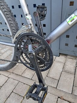 Predám bicykel +prilba ZADARMO - 4