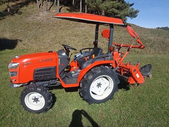 Kubota KB225 4x4 22koni - 4