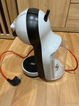 Predám kapsulový kávovar Krups Nescafe Dolce Gusto Mini Me - 4