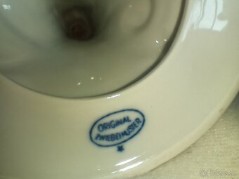 Krásný zdobný svícen originální Cibulak 1983 - 4