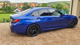 BMW Rad 3 320d xDrive M-SPORT - 4