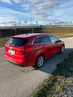 KIA CEED SW 1.6GDI 99KW BENZIN - 4