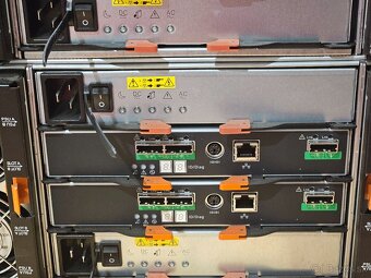 Dell PowerVault MD3060 - 60x3,5" HDD, SAS - 4