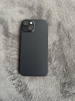 iPhone 15 - 4