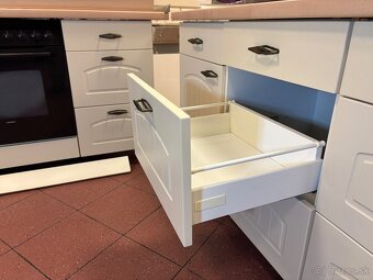 Kuchyňská linka Alno provance - 4