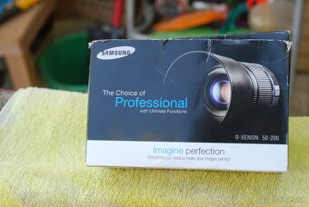 Samsung D-xenon AF 50-200 plus krytky, clona - 4
