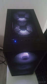 Herný PC s aRGB - Ryzen 7 2700X/RX 5700 XT/32GB/Win11 - 4
