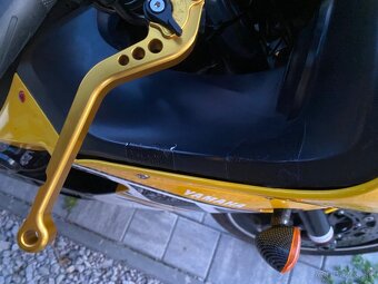 Yamaha r6 - 4