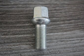 original AUDI šróby a poistné šróby - 4