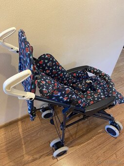 Hlboký a športový skladací kočík - 4