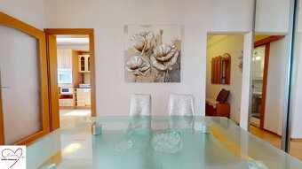 Z vchodu rovno do školy, na predaj praktický 3 izbový byt, A - 4