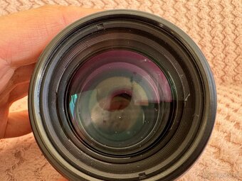 Canon EF 100mm f/2.0 USM - 4