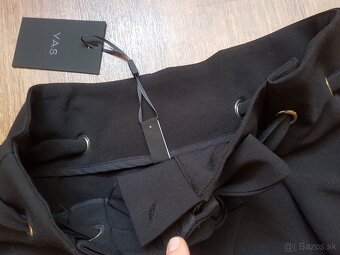 Dámske elegantné šortky Y.A.S, model Eyla. - 4