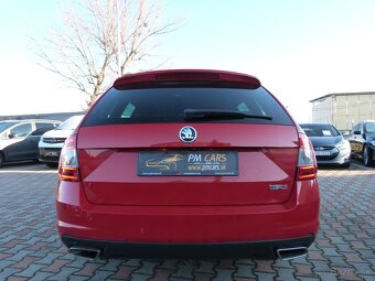 Škoda Octavia Combi 2.0 TDI DPF RS - 4