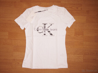 Calvin Klein dámske čierne tričko - 4