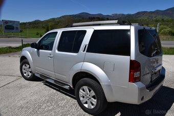 Nissan Pathfinder 2.5 dCi terénne - 4