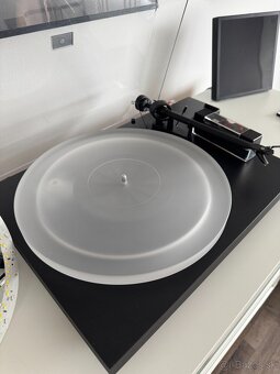 Pro-Ject Debut III DC + OM5E / Pro-Ject Phono Box E - 4