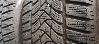 Predám 4ks jazdené zimné 215/55r17-98V Dunlop - 4