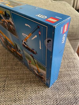 Lego City 60324 Mobile Crane - žeriav - 4