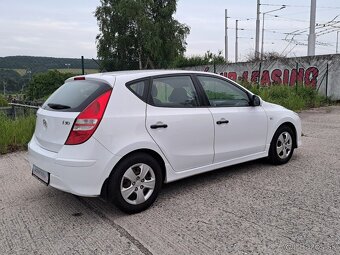 Hyundai i30 1.4i (143 tis.km) 2011 - 4