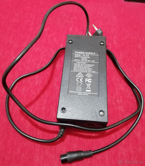 Batéria na predaj 48V 18Ah, plus nabíjačka 2A gratis - 4