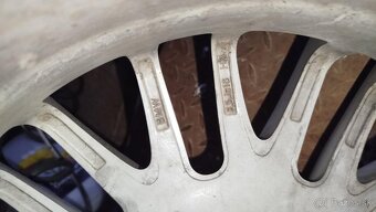 bmw disky R18 - 4