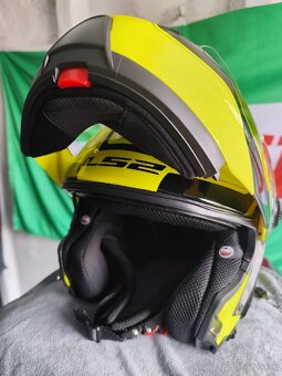 LS2 FF325 STROBE - 4