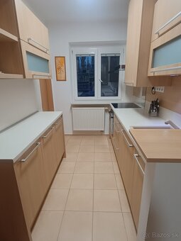 Prenájom 3 izbový byt Staré mesto - 4