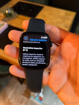 Apple Watch 9 - 4