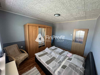 Exkluzívne na predaj priestranný 4-izbový byt s garážou a pa - 4