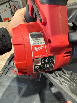 MILWAUKEE M18 FUEL Okružná píla - 4