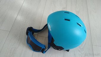 Lyžiarska prilba a okuliare - 4