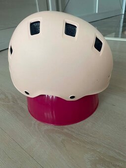 Dievčenská prilba - 4