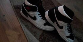 Nike Jordan - 4