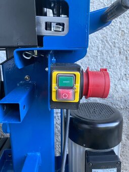 NOVÁ Scheppach stipačka compakt 8t 400v - 4