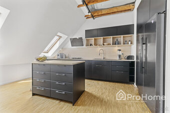 Unikátny 140 m² 4-izbový mezonet s terasou a výhľadom na dow - 4