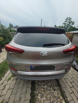 HYUNDAI TUCSON 2,0 - 4x4 - 4