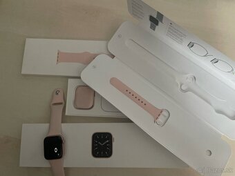 Apple Watch Series 6 40mm Gold Alu Pink GPS - 4