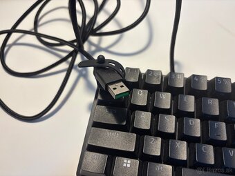 Razer Huntsman Mini (purple switches) - 4