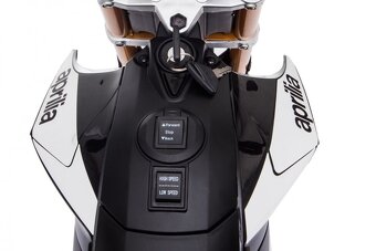 Predám detskú motorku Aprilia Dorsoduro 900 - 4