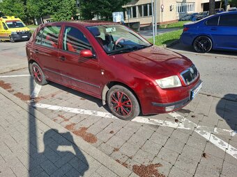 Ponúkam na predaj škoda fabia 1.4 mpi 44 kw r.v 2001 - 4