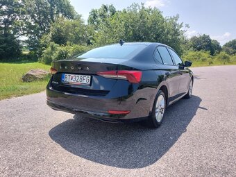 ŠKODA OCTAVIA 4 2.0TDI DSG 59000km - 4
