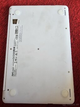 Asus E200h model bielé na náhradné diely - 4