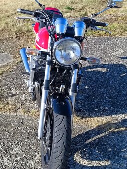 YAMAHA XJR 1300 SP - 4