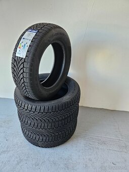 17" zimné pneu - 4