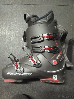 Lyže, palice, lyžiarky - 4