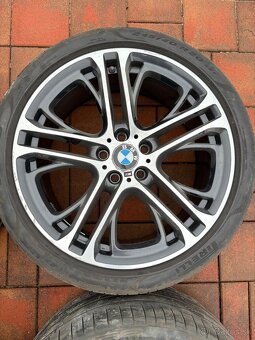 BMW 275/35 R20 a 245/40 R20 - 4