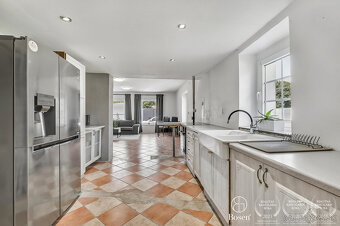 BOSEN | Na predaj 4 izbový rodinný dom v pokojnej lokalite H - 4