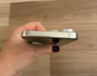 iPhone 16 Pro Max 256 GB, bateria 98% - 4